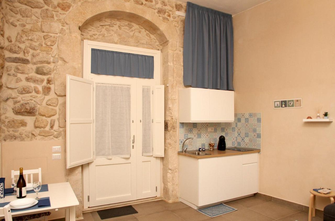 Essentia Rooms- Ortigia Holidays Siraküza Dış mekan fotoğraf