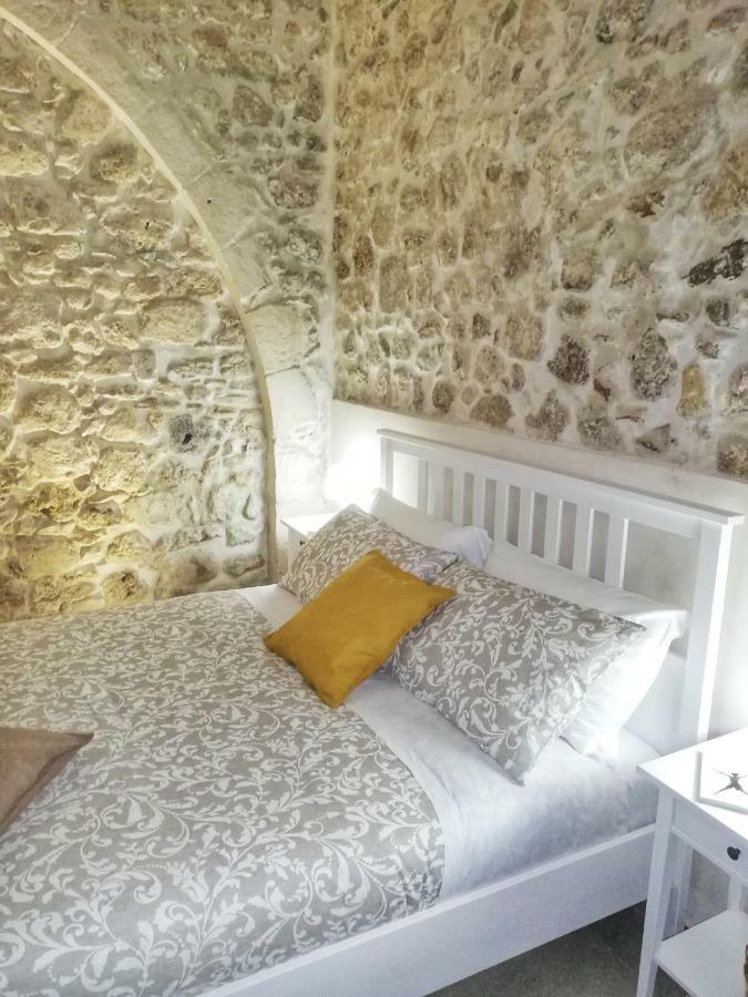 Essentia Rooms- Ortigia Holidays Siraküza Dış mekan fotoğraf